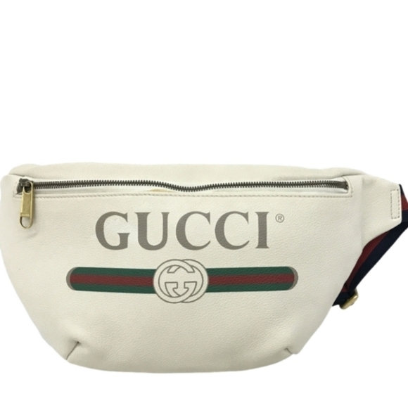 Gucci Handbags - Authentic Gucci Leather Ivory Sherry Waist Bag